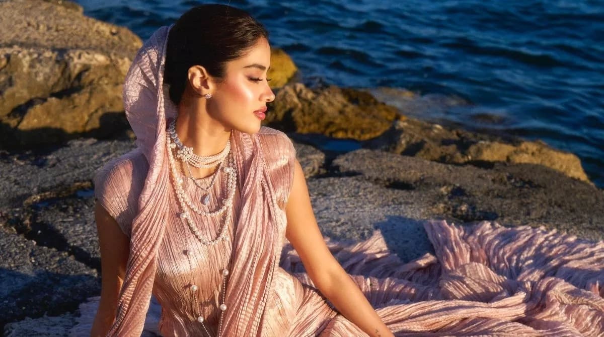 कान्स फिल्म फेस्टिभलमा यस्ती देखिइन् जान्हवी कपूर (तस्बिरहरू)